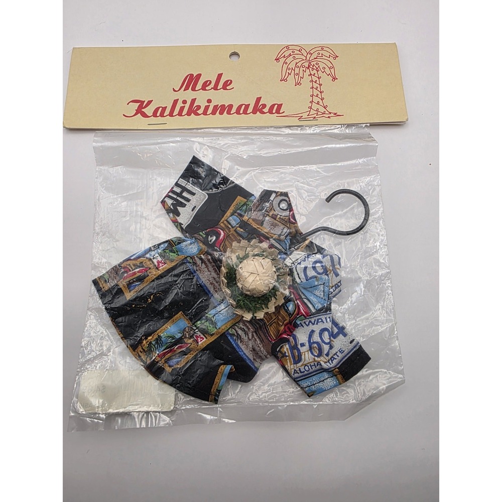 Hawaiian Cloth Shirt Merry Christmas Ornament with Hat NEW Mele Kalikimaka